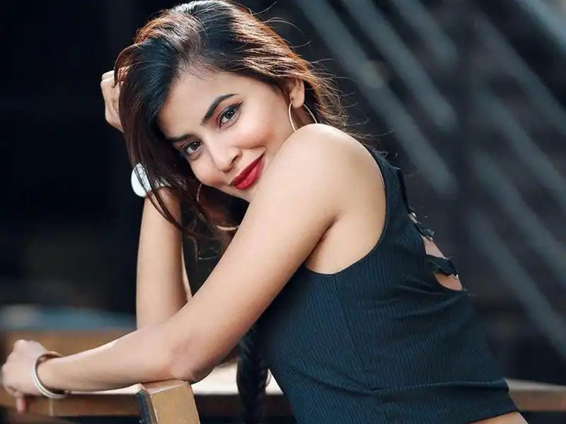 Night Party Call Girls in Shimla